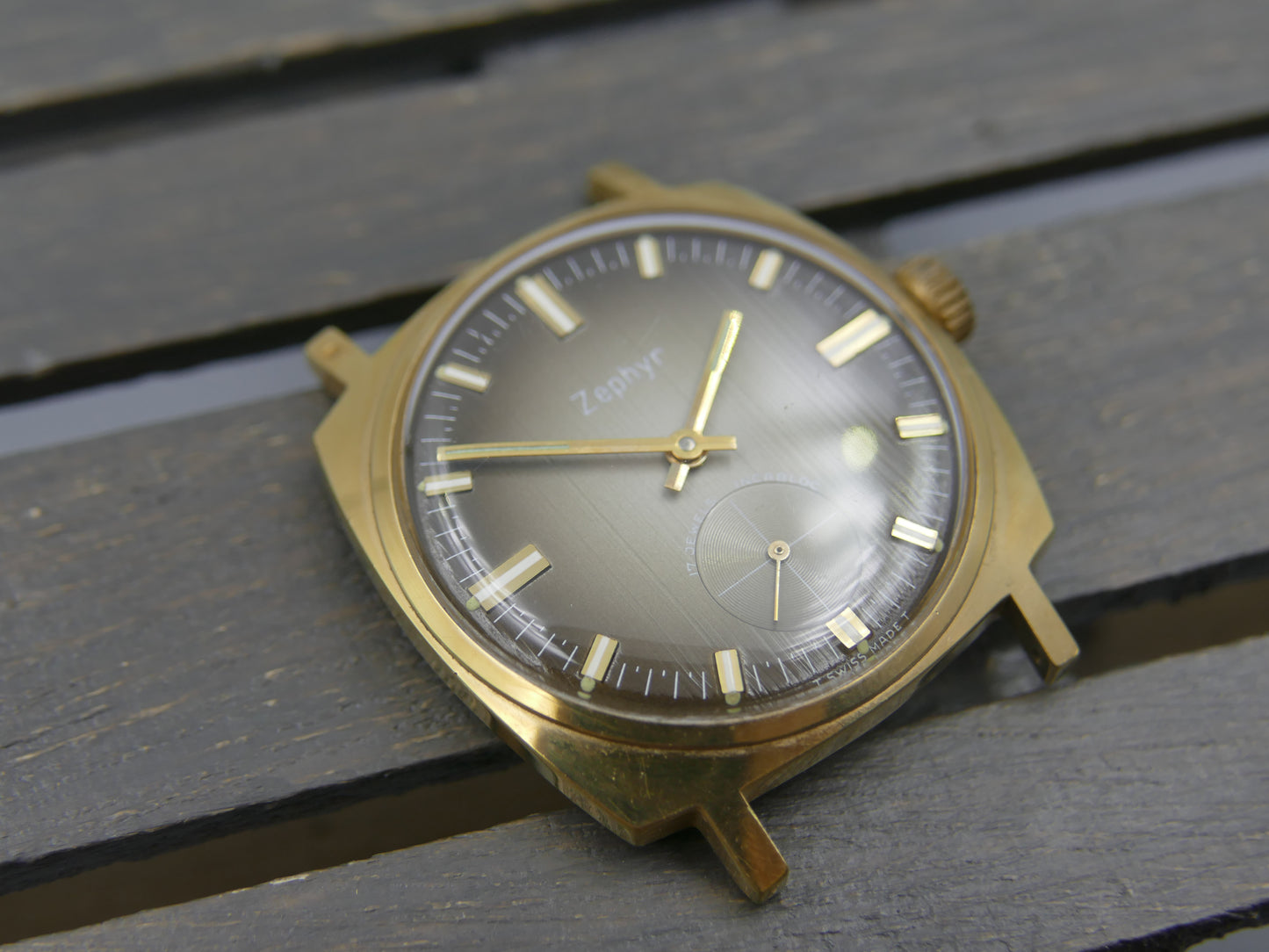 70s vintage watch mens Zephyr hand wind Unitas 6325 brown
