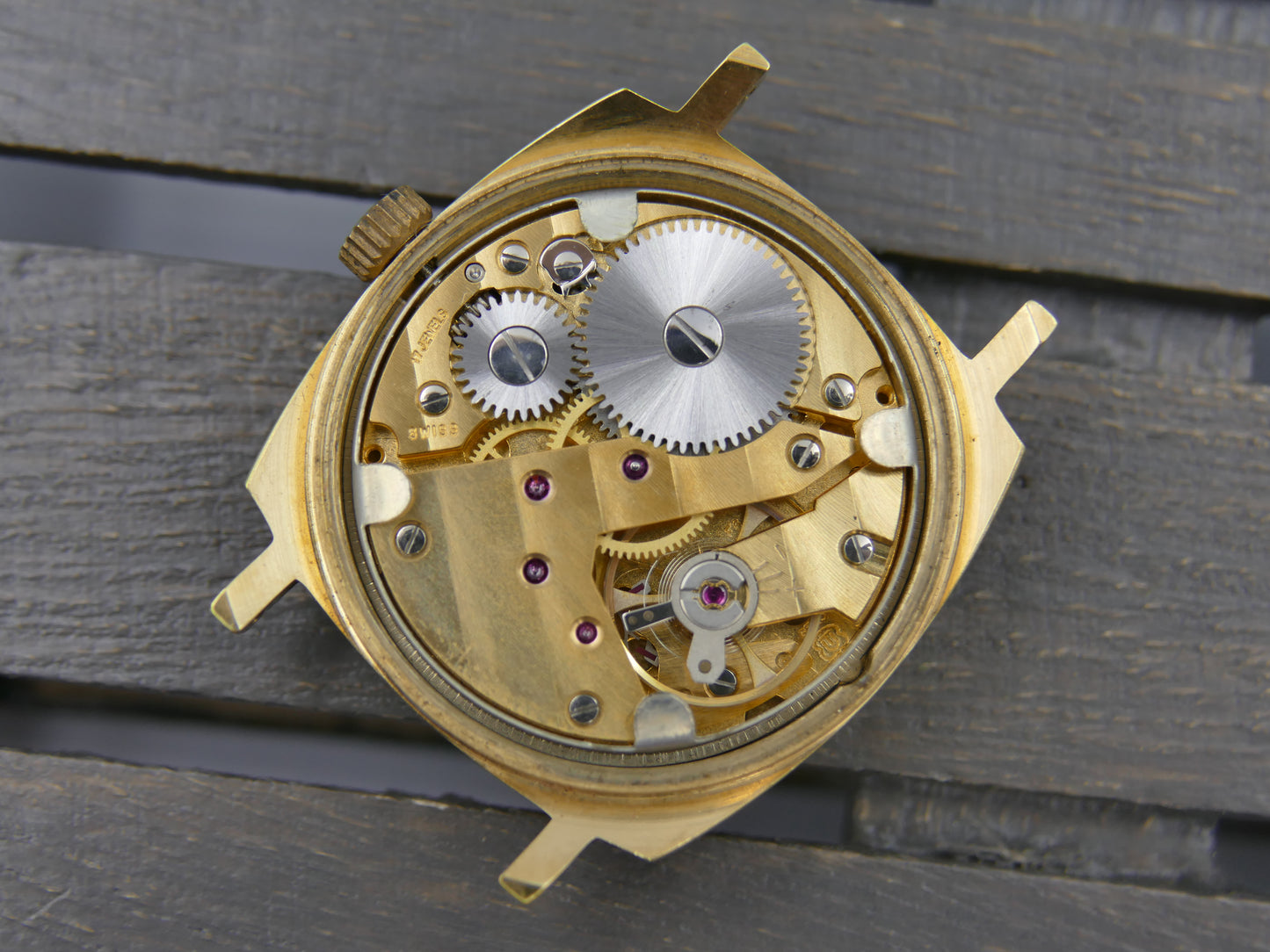 70s vintage watch mens Zephyr hand wind Unitas 6325 brown