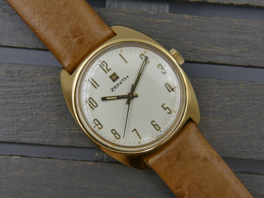 70s vintage watch mens ZENITH Surf 20.1290.360 hand wind cal 2572 serviced