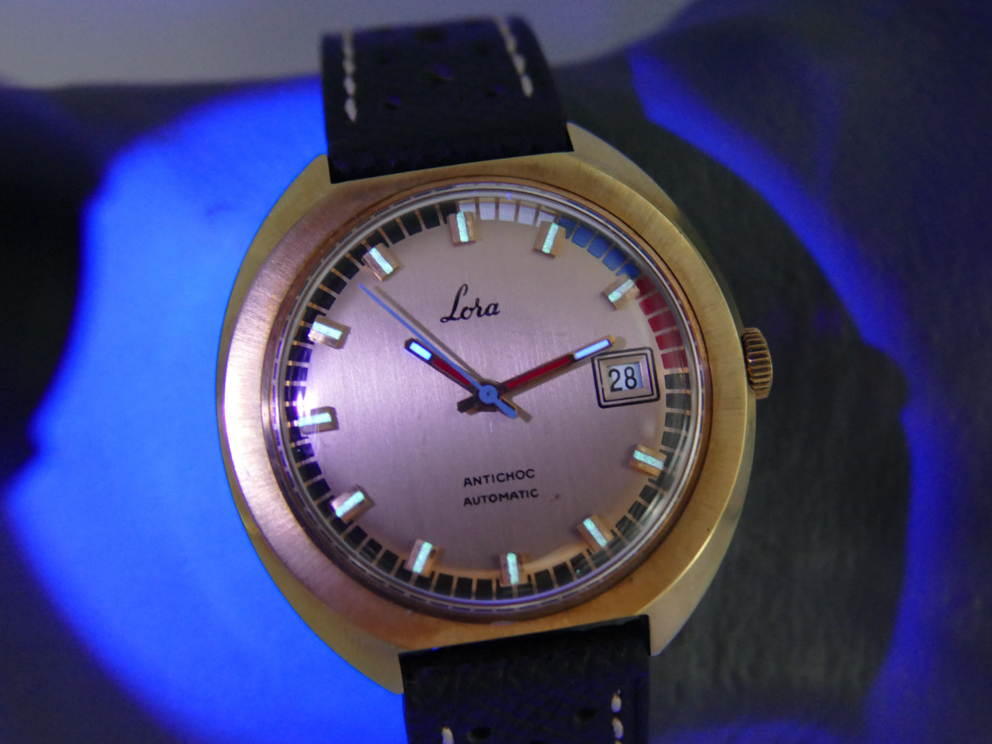 70s vintage watch mens Lora Automatic FE 3611 Regatta Dial UFO jumbo case mint