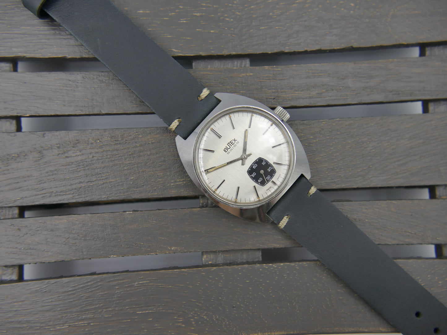 70s vintage watch mens Butex BWC Swiss ref 853016 hand wind unitas 6325 panda style