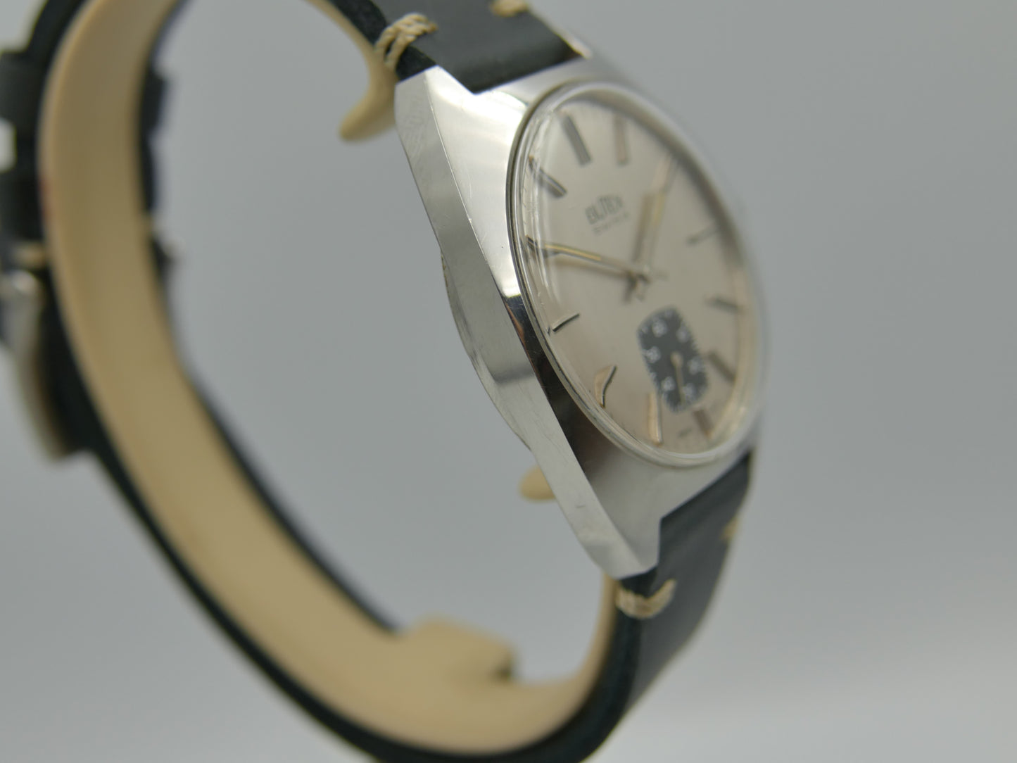 70s vintage watch mens Butex BWC Swiss ref 853016 hand wind unitas 6325 panda style