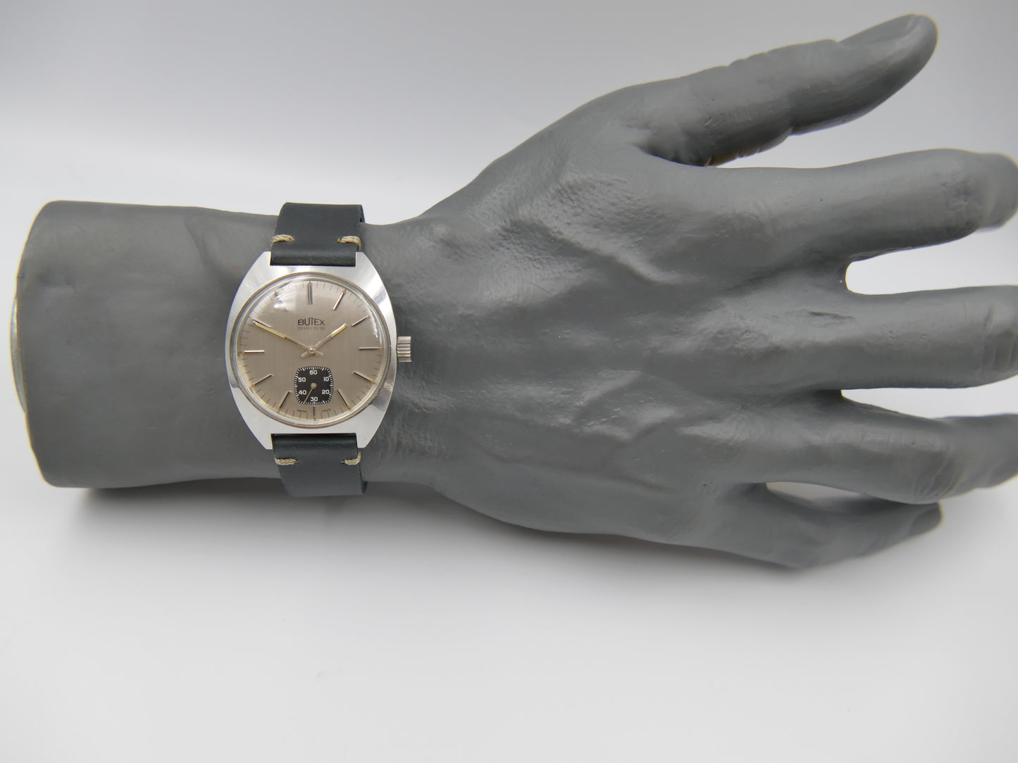 70s vintage watch mens Butex BWC Swiss ref 853016 hand wind unitas 6325 panda style