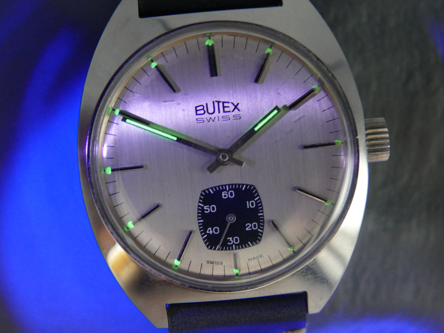 70s vintage watch mens Butex BWC Swiss ref 853016 hand wind unitas 6325 panda style