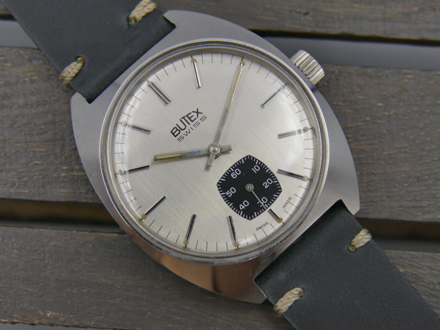 70s vintage watch mens Butex BWC Swiss ref 853016 hand wind unitas 6325 panda style