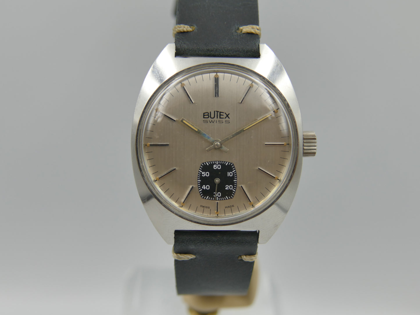 70s vintage watch mens Butex BWC Swiss ref 853016 hand wind unitas 6325 panda style