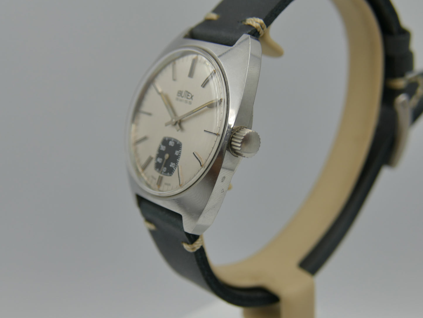 70s vintage watch mens Butex BWC Swiss ref 853016 hand wind unitas 6325 panda style