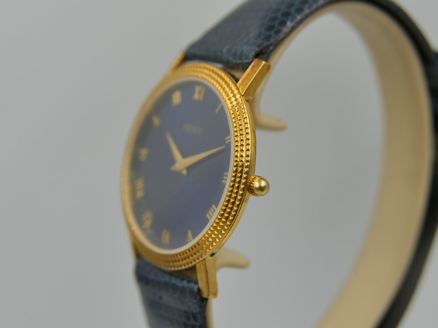 90s vintage watch mens Yema Round Gold Guilloché ref 028p33 NOS