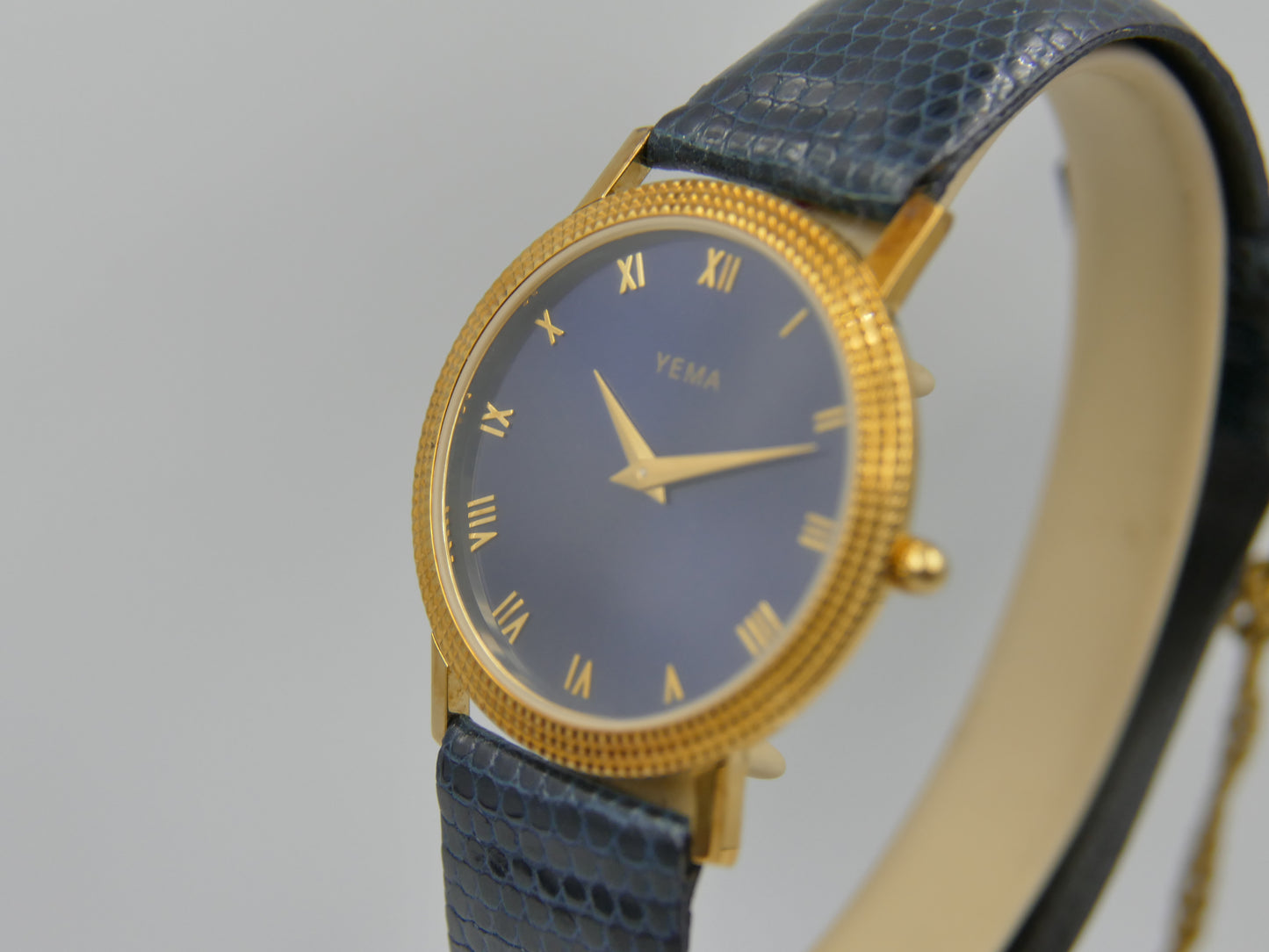 90s vintage watch mens Yema Round Gold Guilloché ref 028p33 NOS