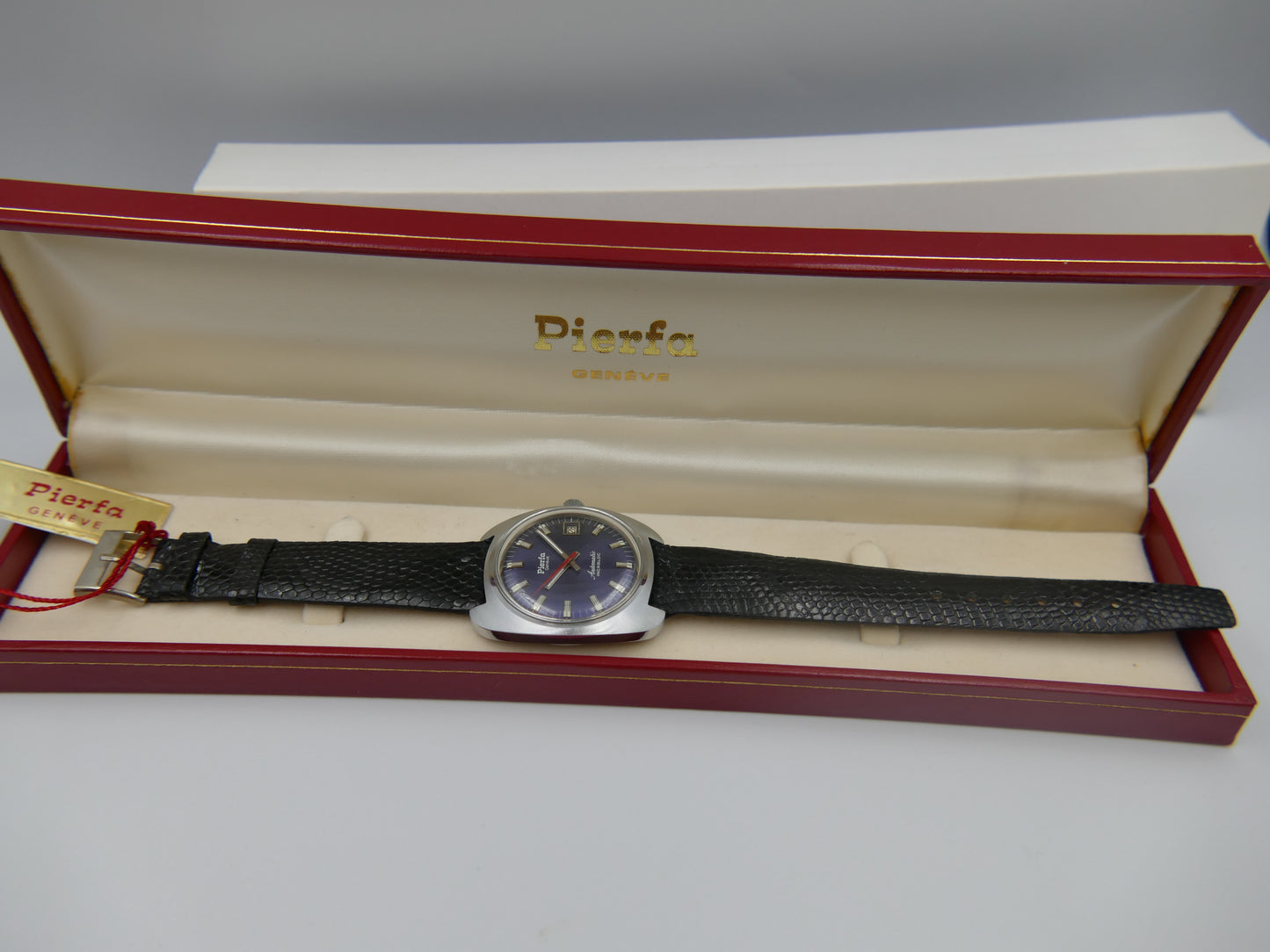 Vintage watch mens NOS Pierfa Geneve Automatic ETA 2783 w/box