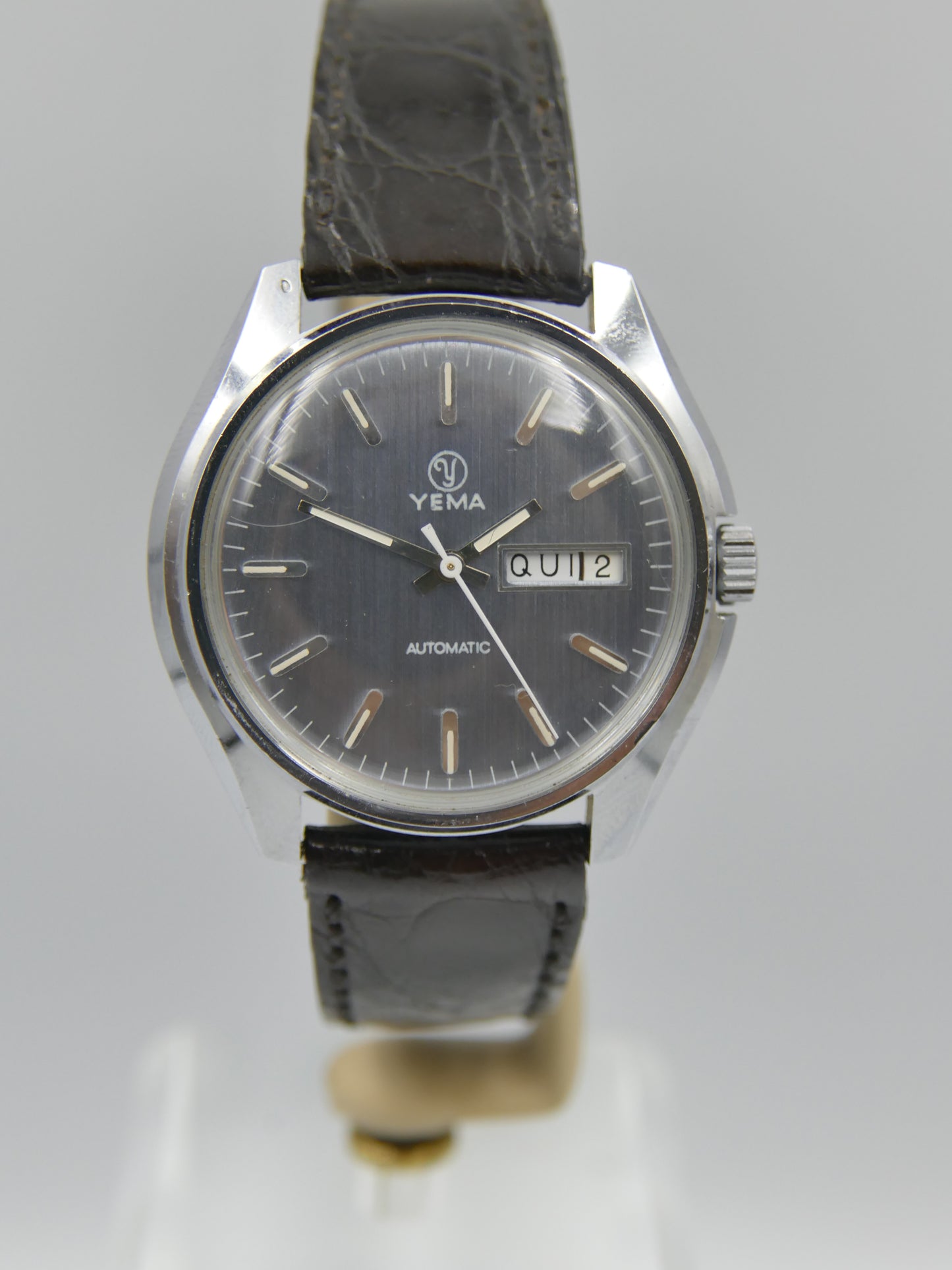 70s vintage watch mens Yema automatic FE 4612 blue dial mint