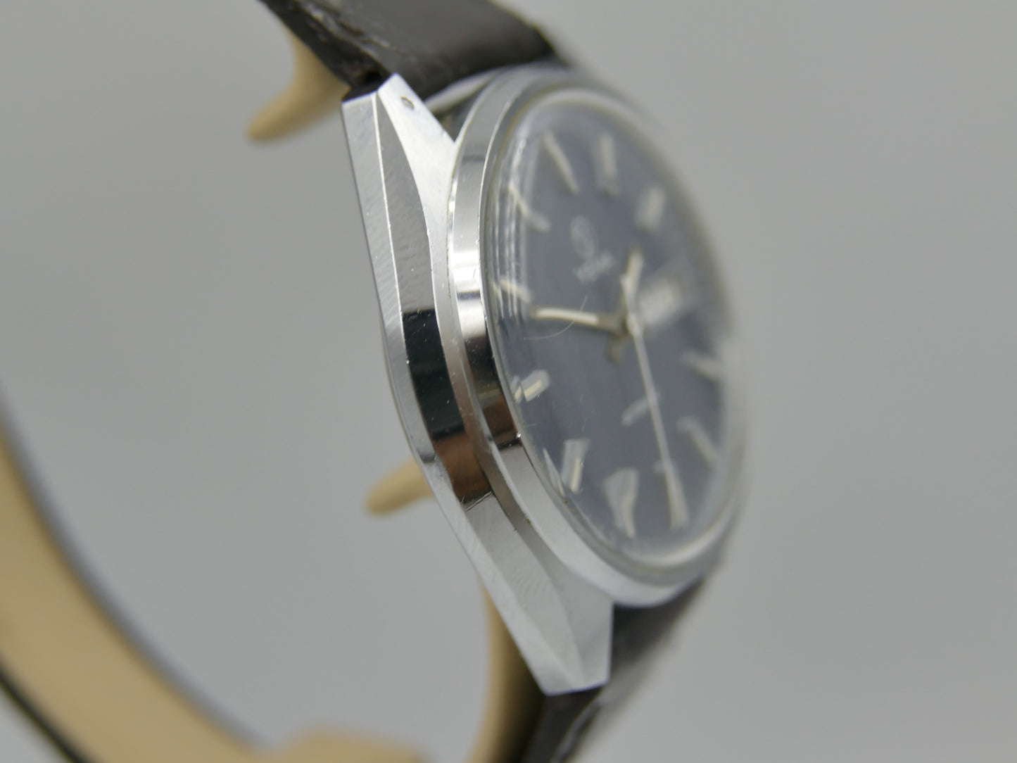 70s vintage watch mens Yema automatic FE 4612 blue dial mint