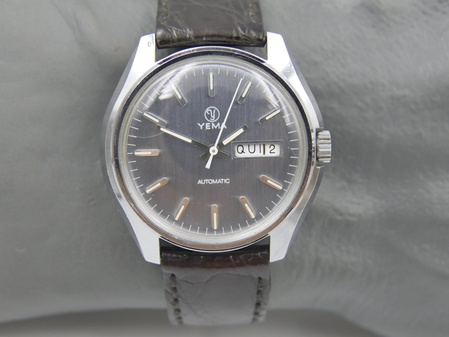 70s vintage watch mens Yema automatic FE 4612 blue dial mint