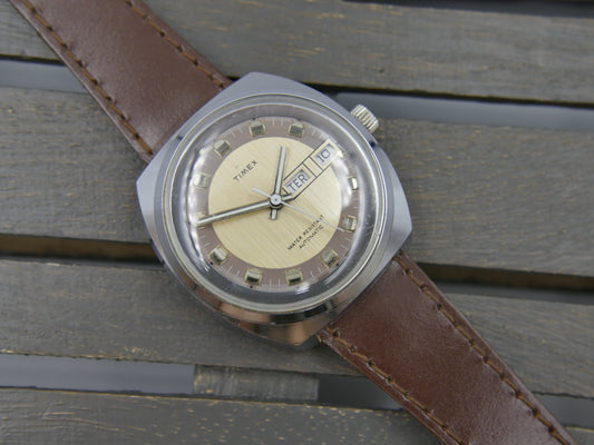 70s Vintage watch mens Timex Viscount Automatic Day-Date - Ref. 46950 cal. M109 Dundee Made mint