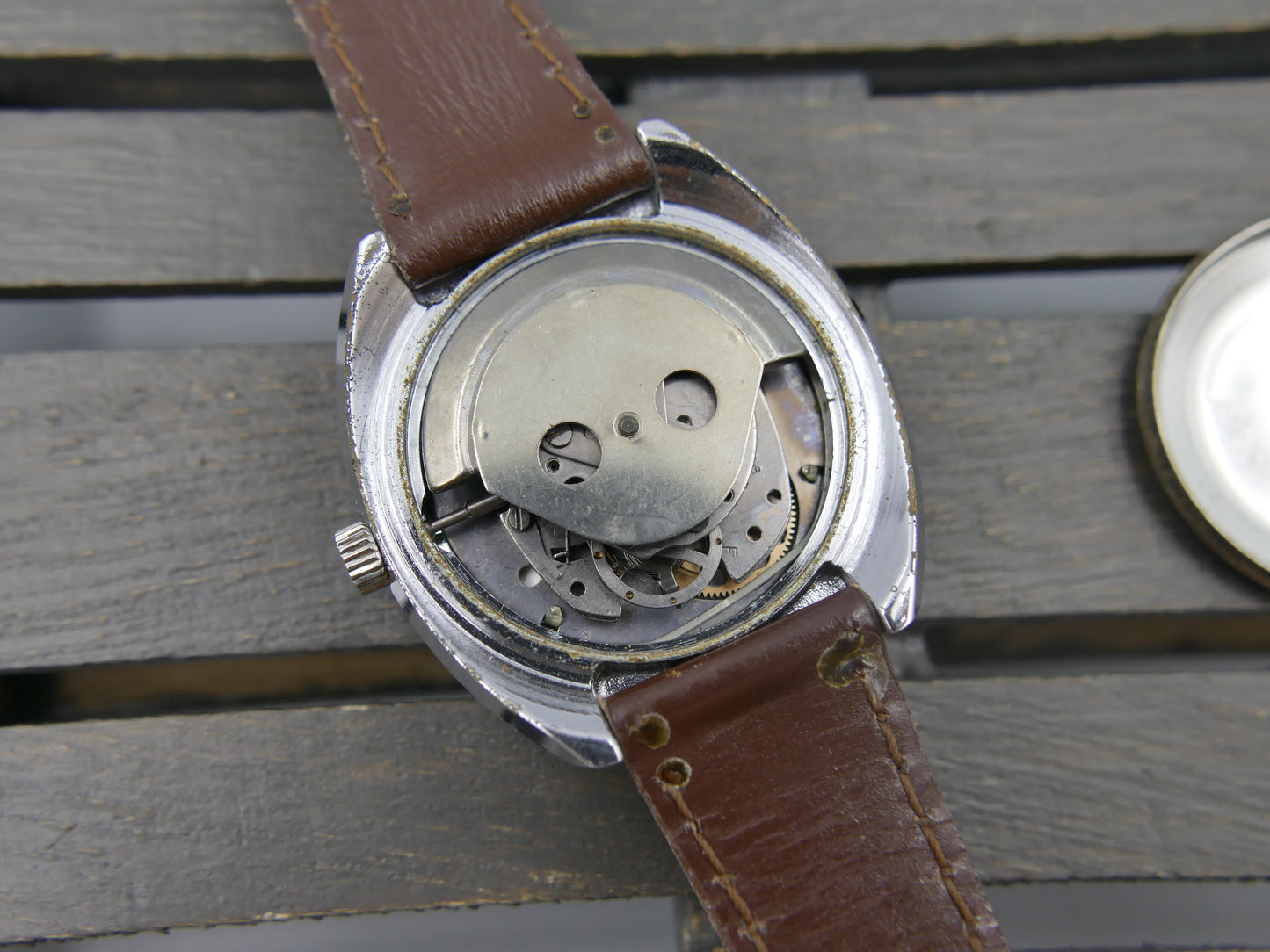 70s Vintage watch mens Timex Viscount Automatic Day-Date - Ref. 46950 cal. M109 Dundee Made mint