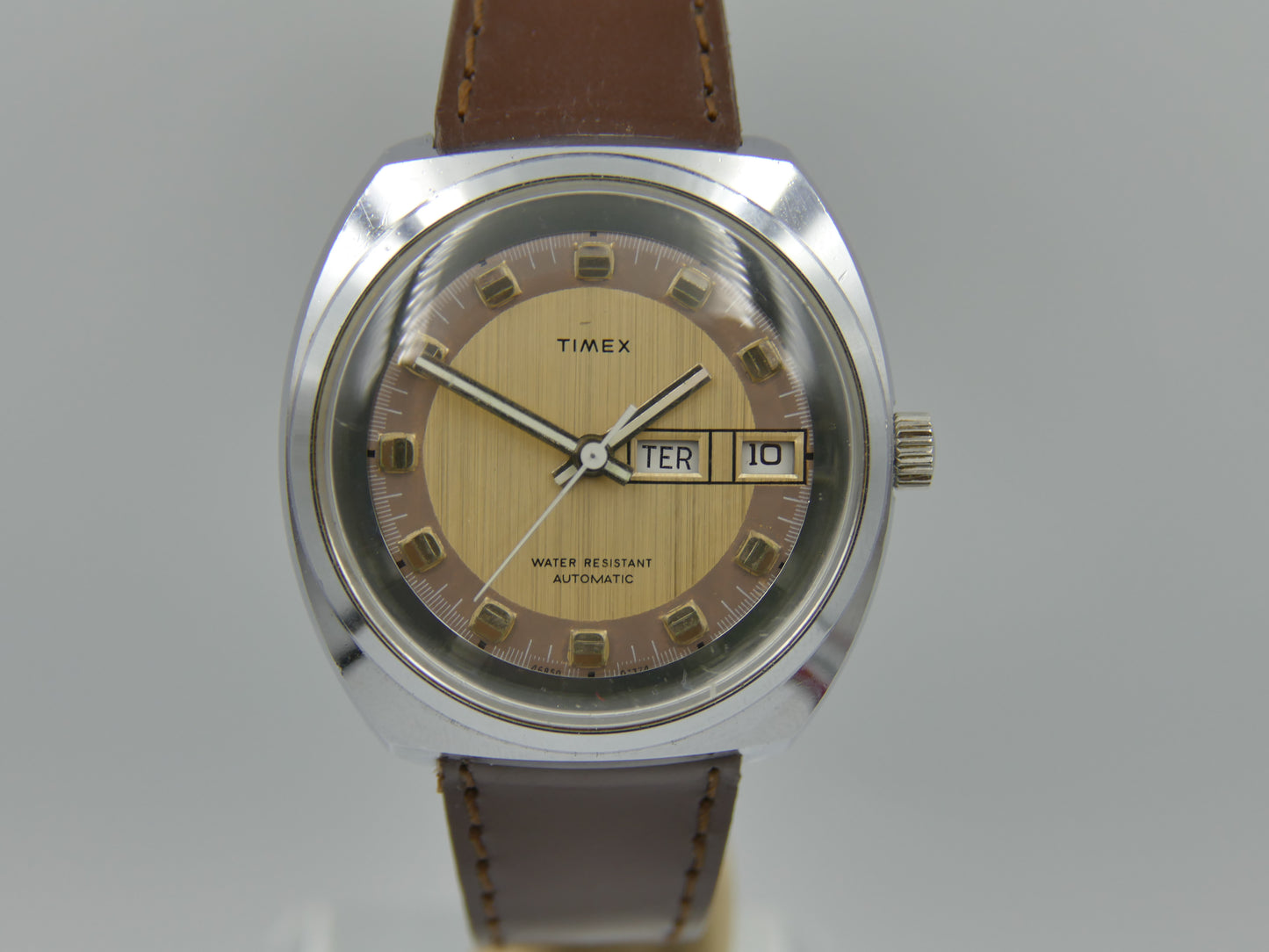 70s Vintage watch mens Timex Viscount Automatic Day-Date - Ref. 46950 cal. M109 Dundee Made mint