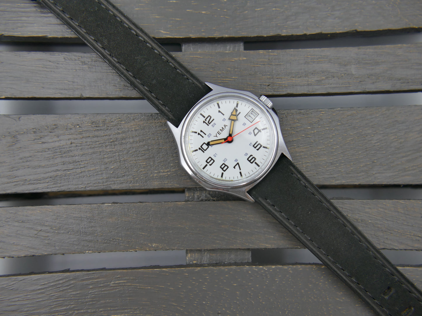 70s vintage watch Yema ref 30.E04.1 hand wind cal. 140-1c MINT
