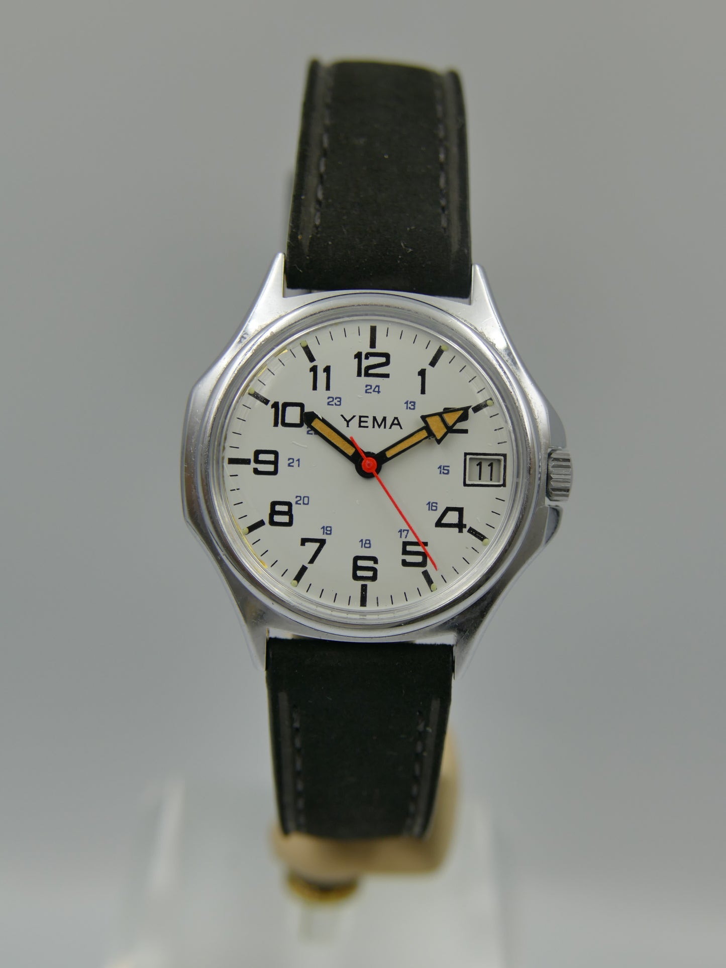 70s vintage watch Yema ref 30.E04.1 hand wind cal. 140-1c MINT