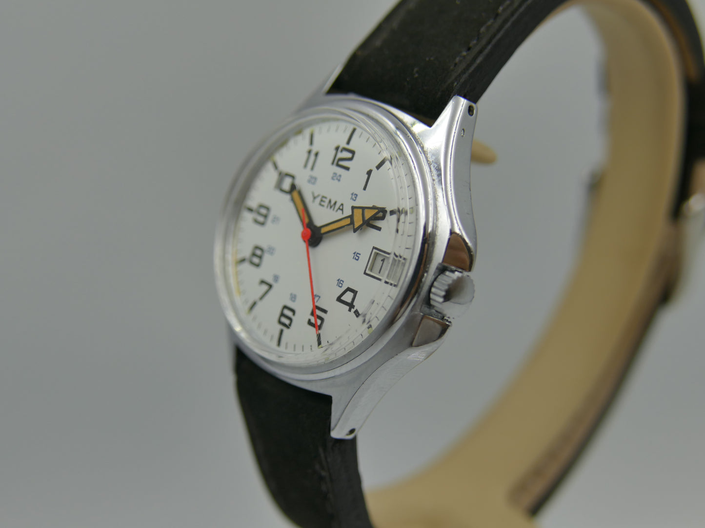 70s vintage watch Yema ref 30.E04.1 hand wind cal. 140-1c MINT
