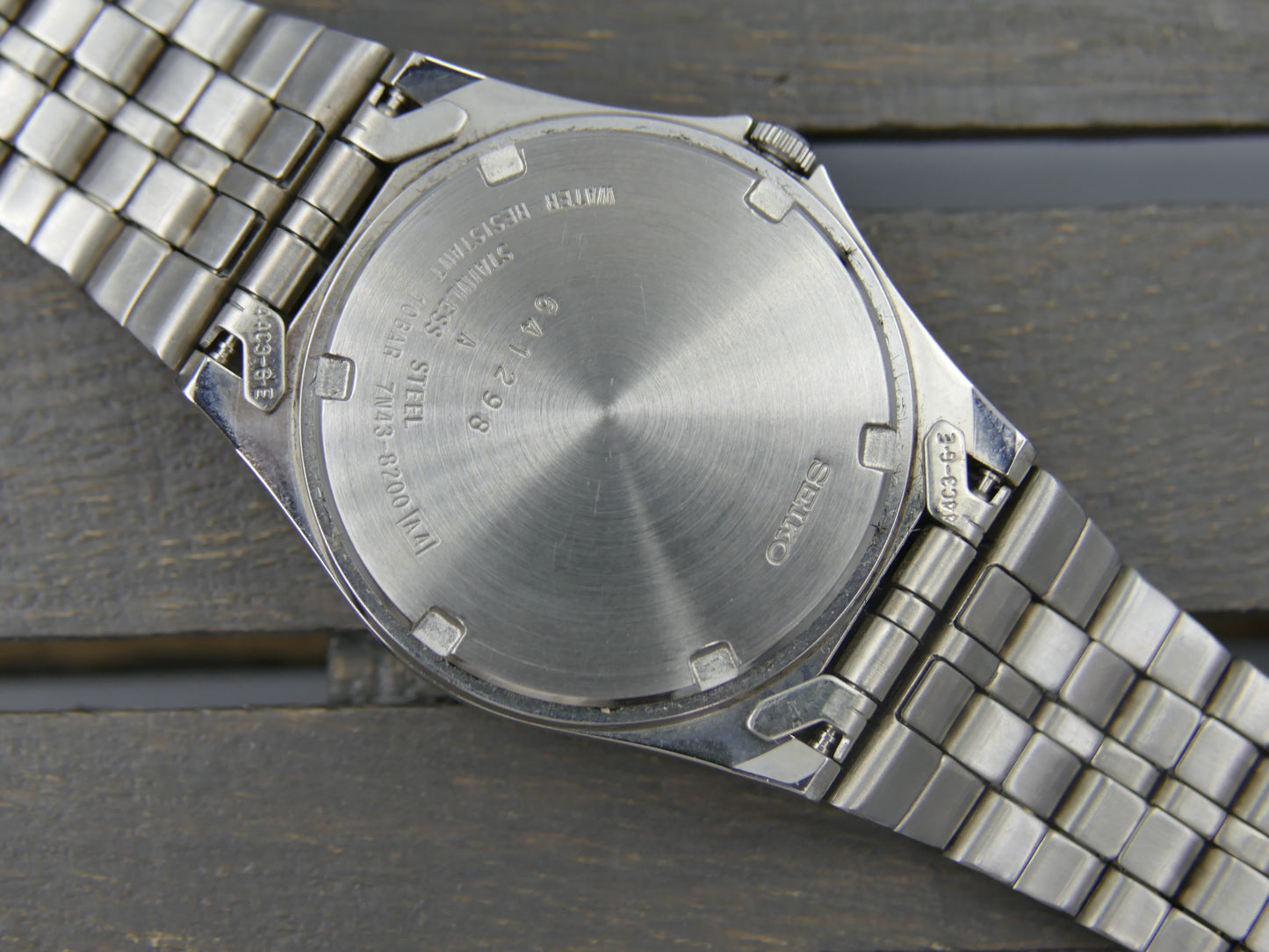 90s vintage watch mens japan SEIKO SQ 100 7N43-8200 NOS