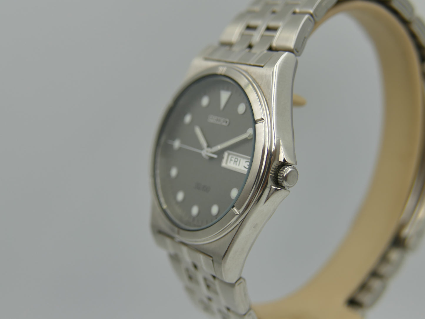 90s vintage watch mens japan SEIKO SQ 100 7N43-8200 NOS