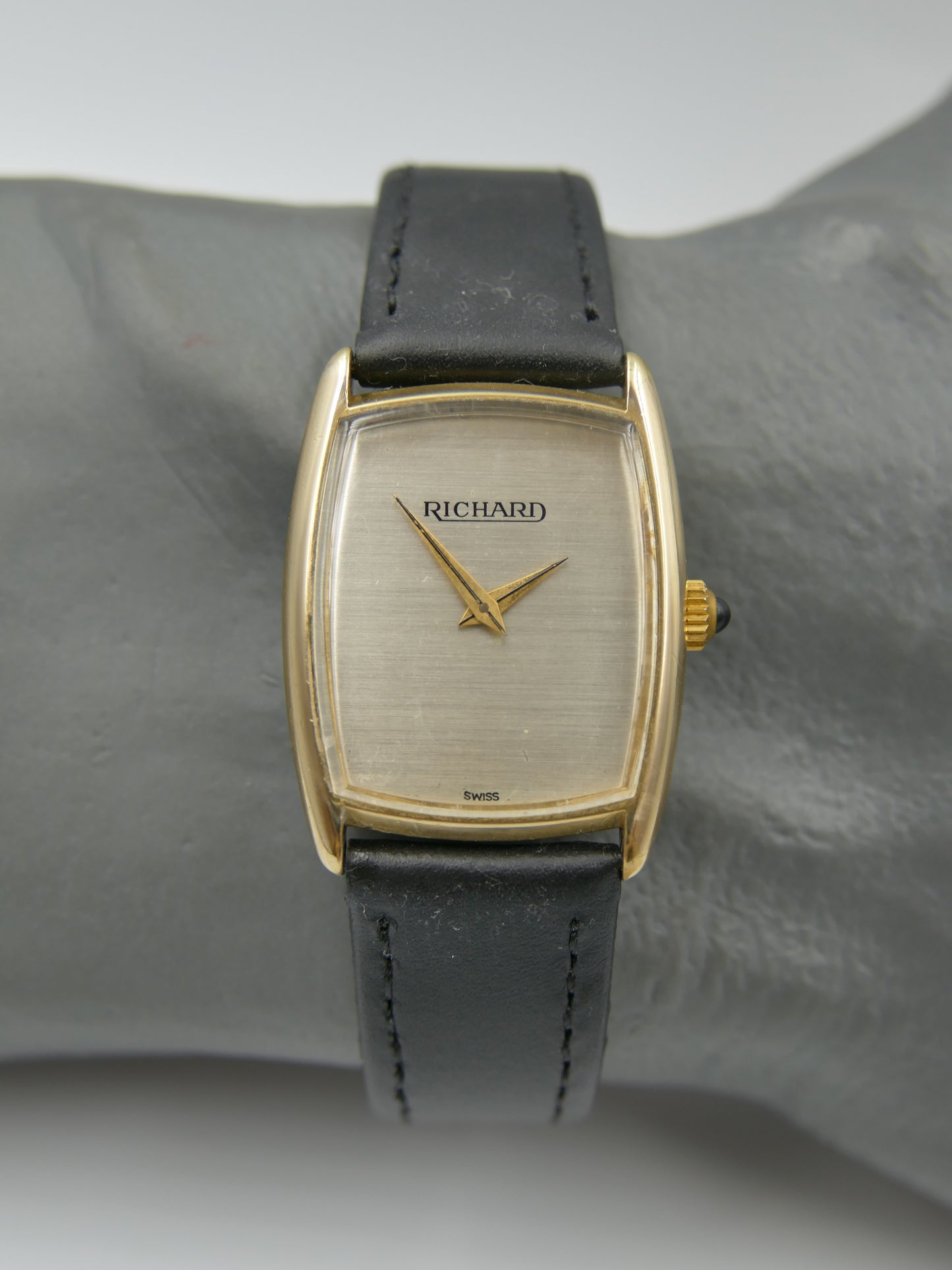 vintage watch Richard ref 440 Tank Tonneau hand wind eta 2512