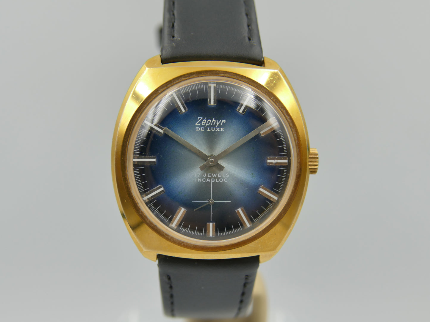 70s vintage watch mens Zephyr De Luxe hand wind Unitas 6325