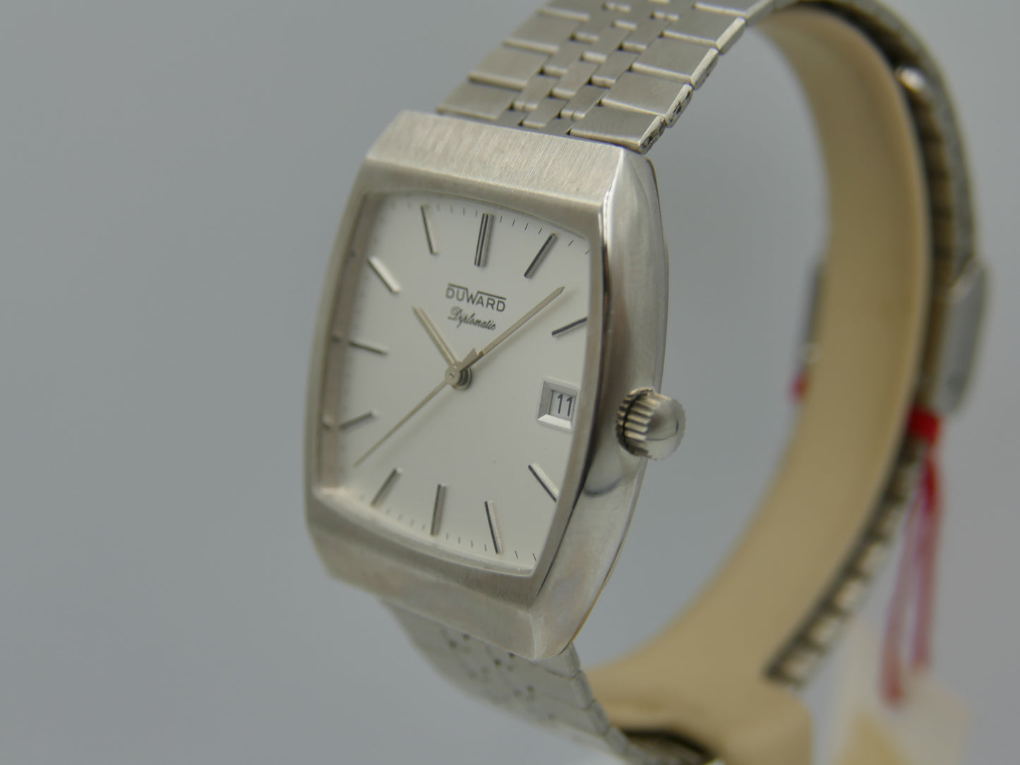 70s vintage watch mens NOS Duward Diplomatic Ref. 14104 hand wind FE 5601