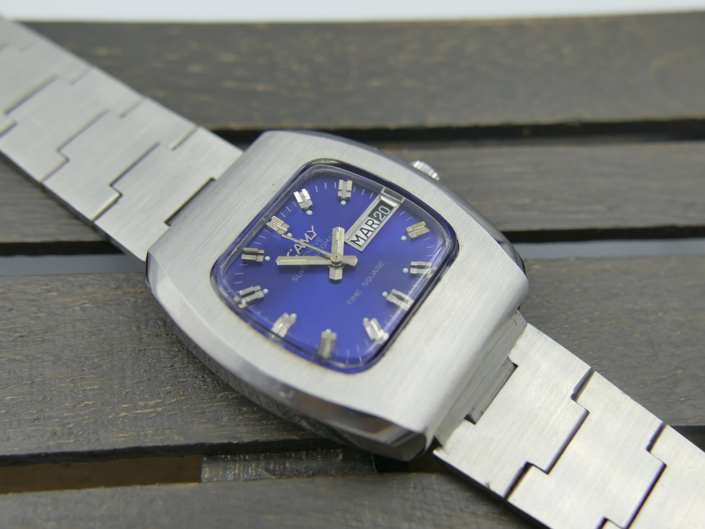 70's vintage watch mens NOS Camy time square ref 7650 superautomatic ETA 2789 blue