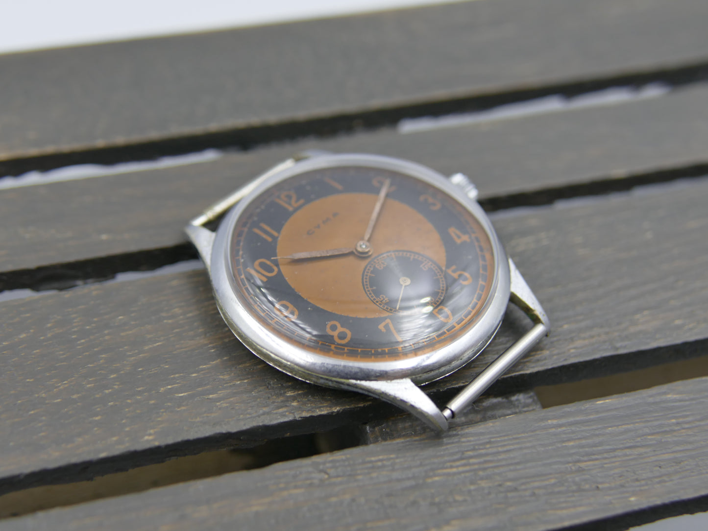 40s vintage watch mens Cyma bullseye salmon hand wind 032 patented serviced