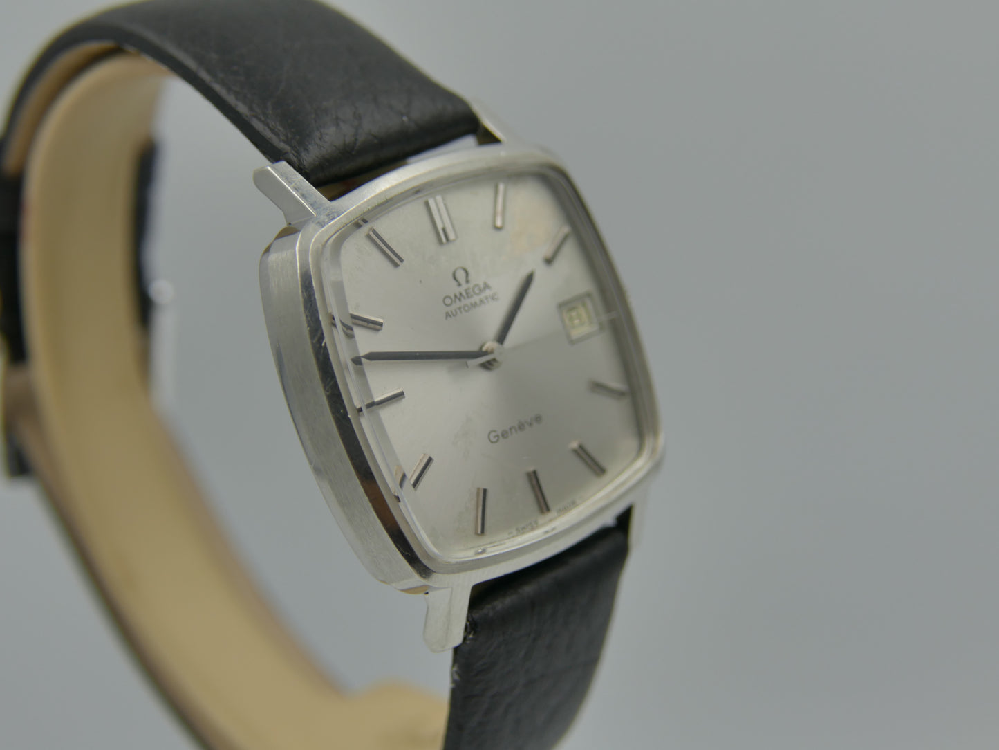 70s vintage watch mens square Omega Geneve ref. 162.0060 automatic cal 1012 serviced