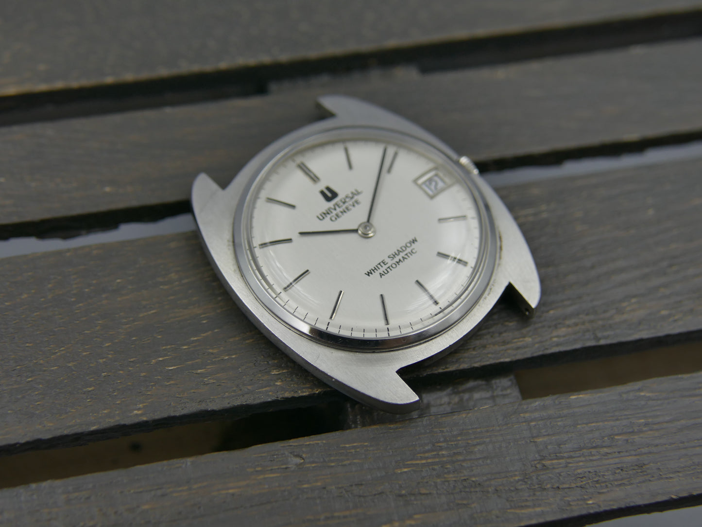 60s vintage watch mens Universal Geneve White Shadow Automatic microtor 1-67 Ref. 867103 ultra slim thin serviced