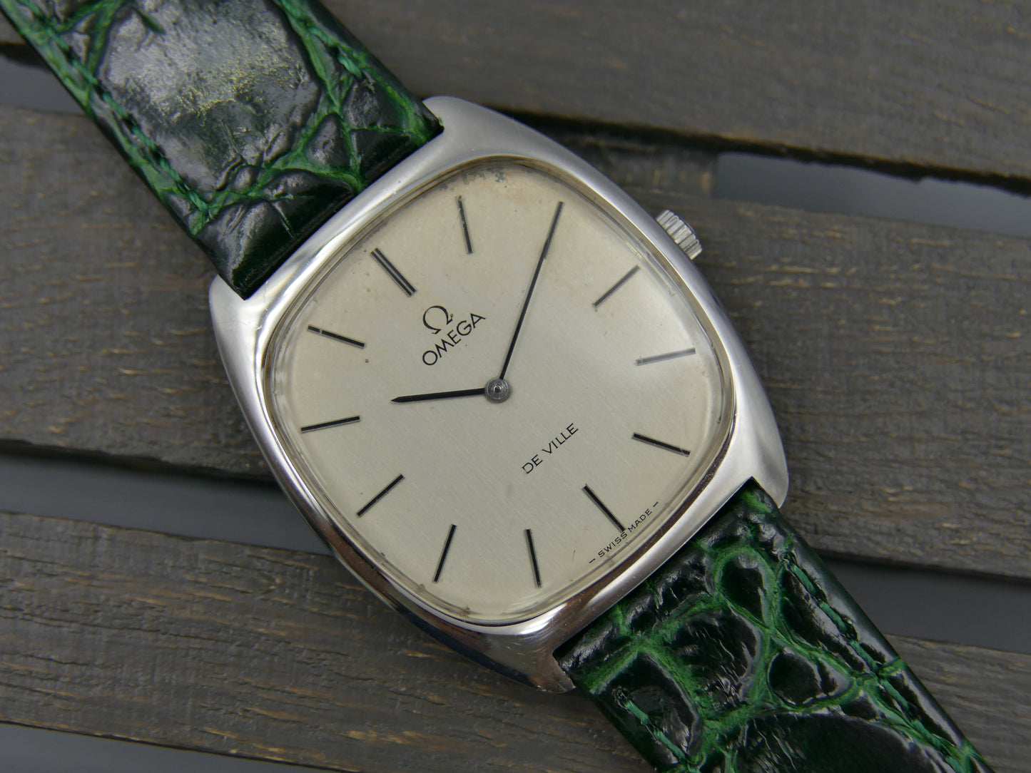70s vintage watch mens Omega ref. 111.0139 hand wind cal 625 serviced