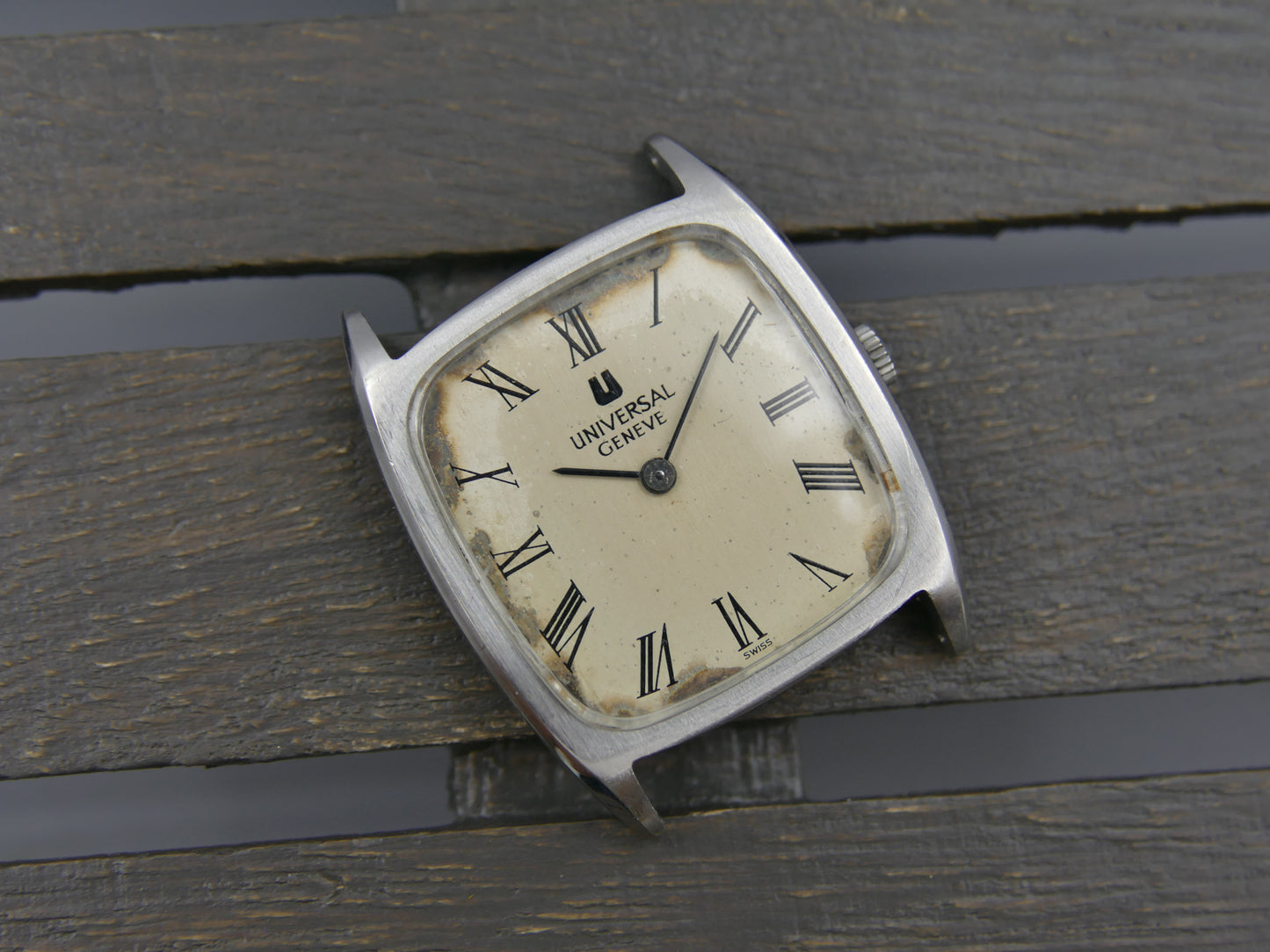 60s vintage watch mens Universal Geneve Tank Mechanical Cal 1-42 ref 842114 flat
