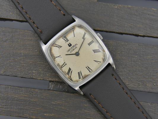 60s vintage watch mens Universal Geneve Tank Mechanical Cal 1-42 ref 842114 flat