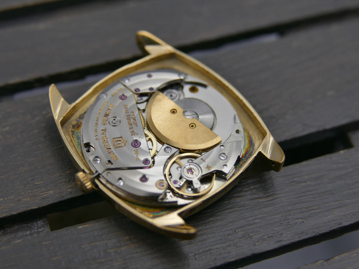 70s vintage watch mens Universal Geneve Gilt Shadow ref 566105 Automatic 2-66 Microrotor Ultra Slim
