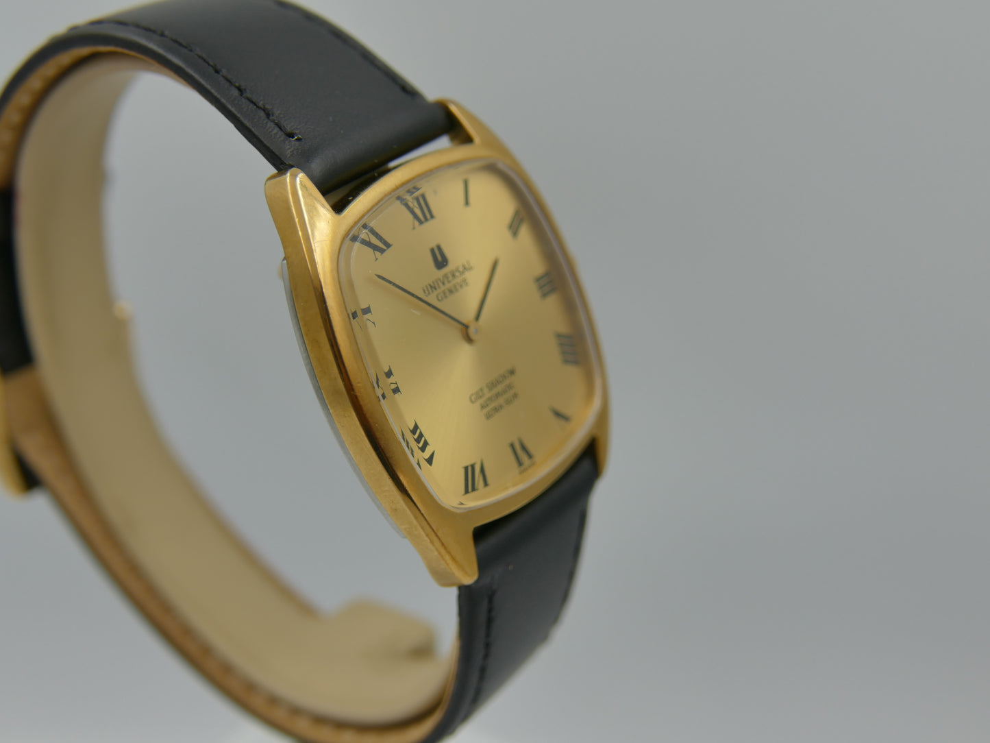 70s vintage watch mens Universal Geneve Gilt Shadow ref 566105 Automatic 2-66 Microrotor Ultra Slim