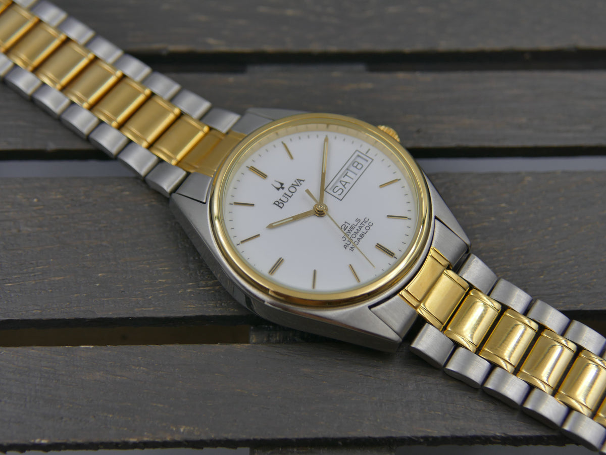 Montre vintage années 70 pour homme, Bulova 1D12M automatique NOS, calibre ETA 2846 21 rubis, bicolore avec BOÎTE
