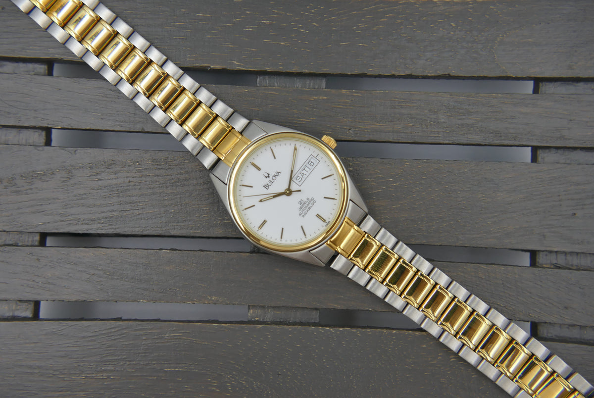 Montre vintage années 70 pour homme, Bulova 1D12M automatique NOS, calibre ETA 2846 21 rubis, bicolore avec BOÎTE