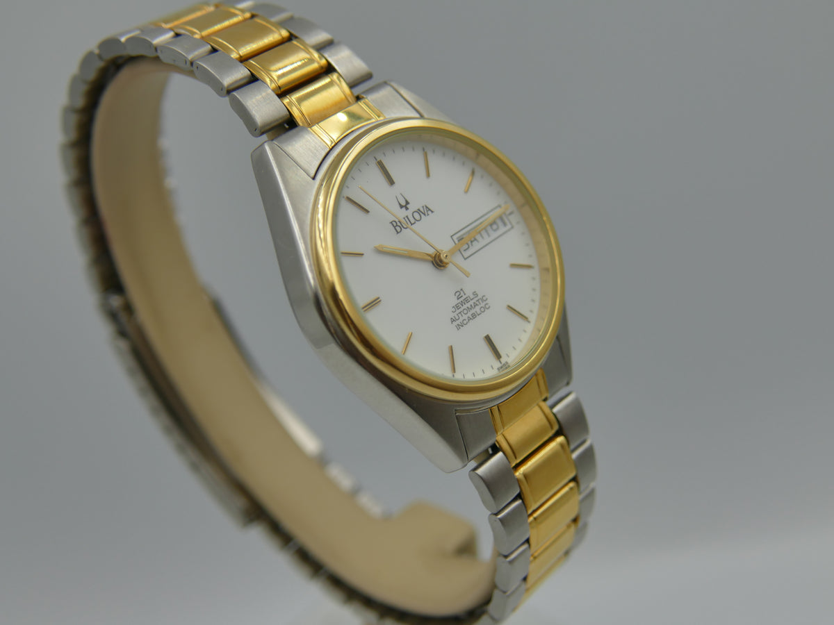 Montre vintage années 70 pour homme, Bulova 1D12M automatique NOS, calibre ETA 2846 21 rubis, bicolore avec BOÎTE