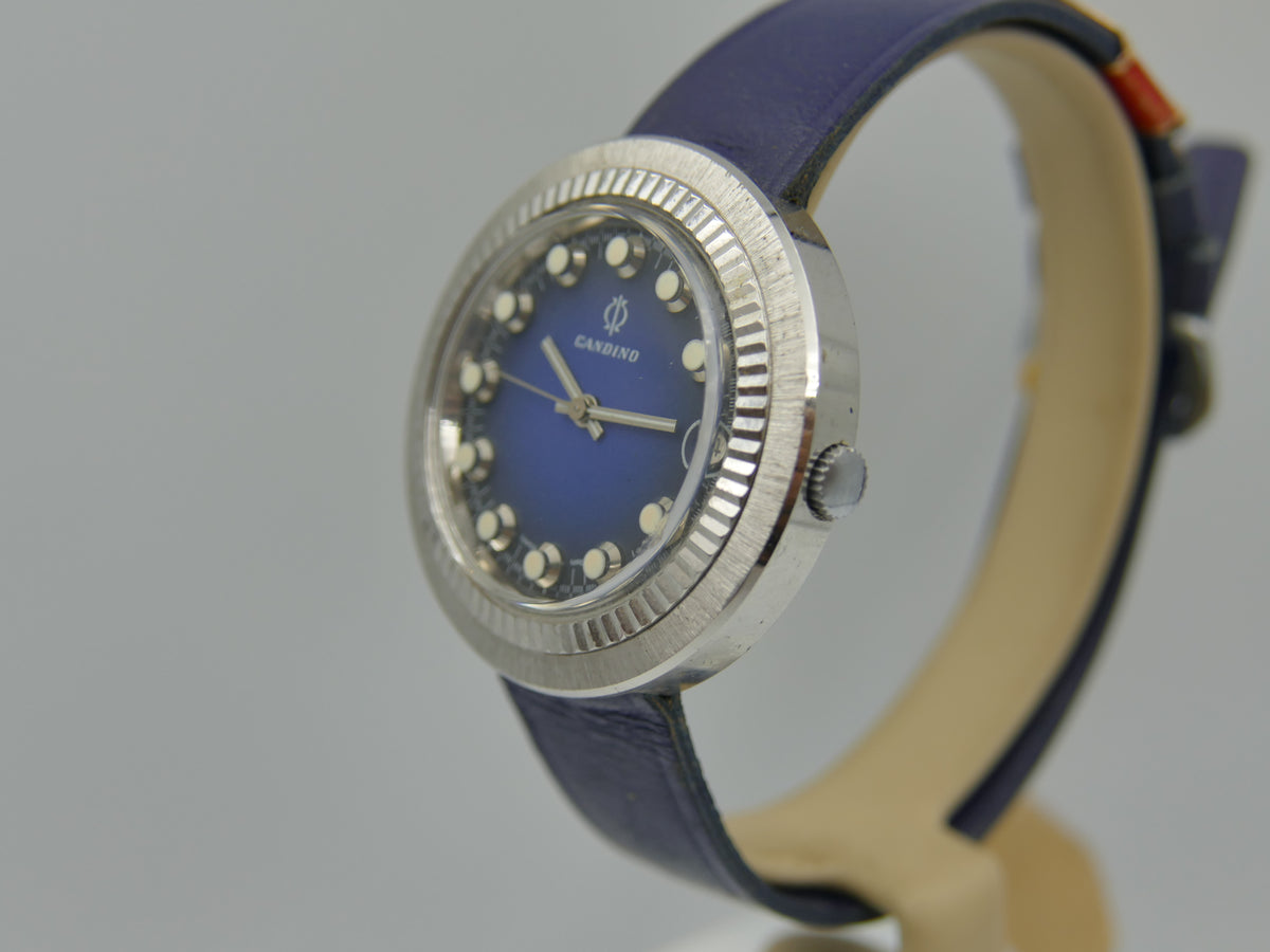 70s Vintage watch mens Candino Ref. 328 144 UFO Saucer NOS Blue Dial Manual Wind Cal. ST 974