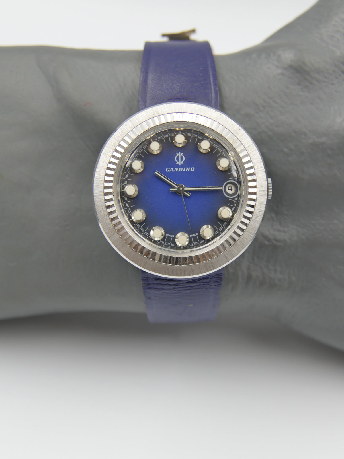 70s Vintage watch mens Candino Ref. 328 144 UFO Saucer NOS Blue Dial Manual Wind Cal. ST 974