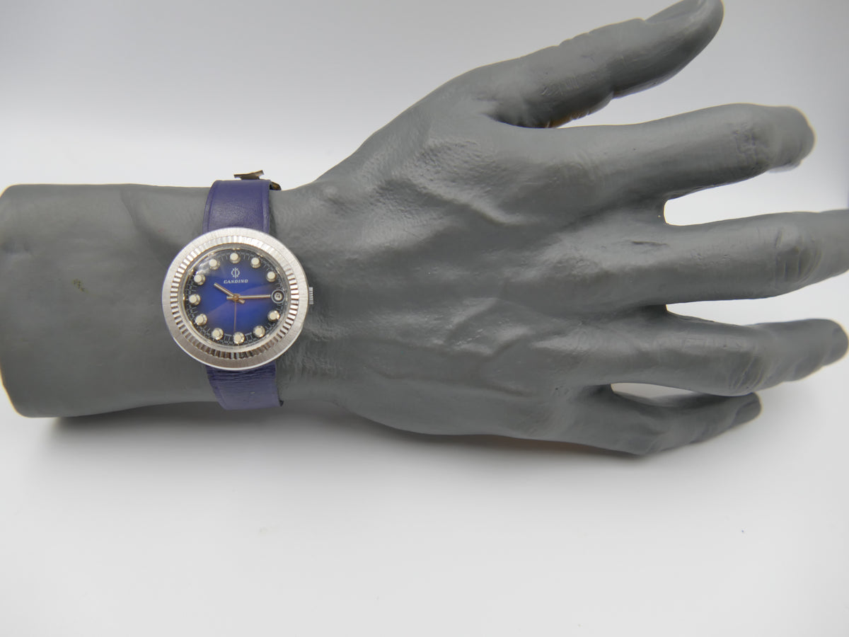 70s Vintage watch mens Candino Ref. 328 144 UFO Saucer NOS Blue Dial Manual Wind Cal. ST 974