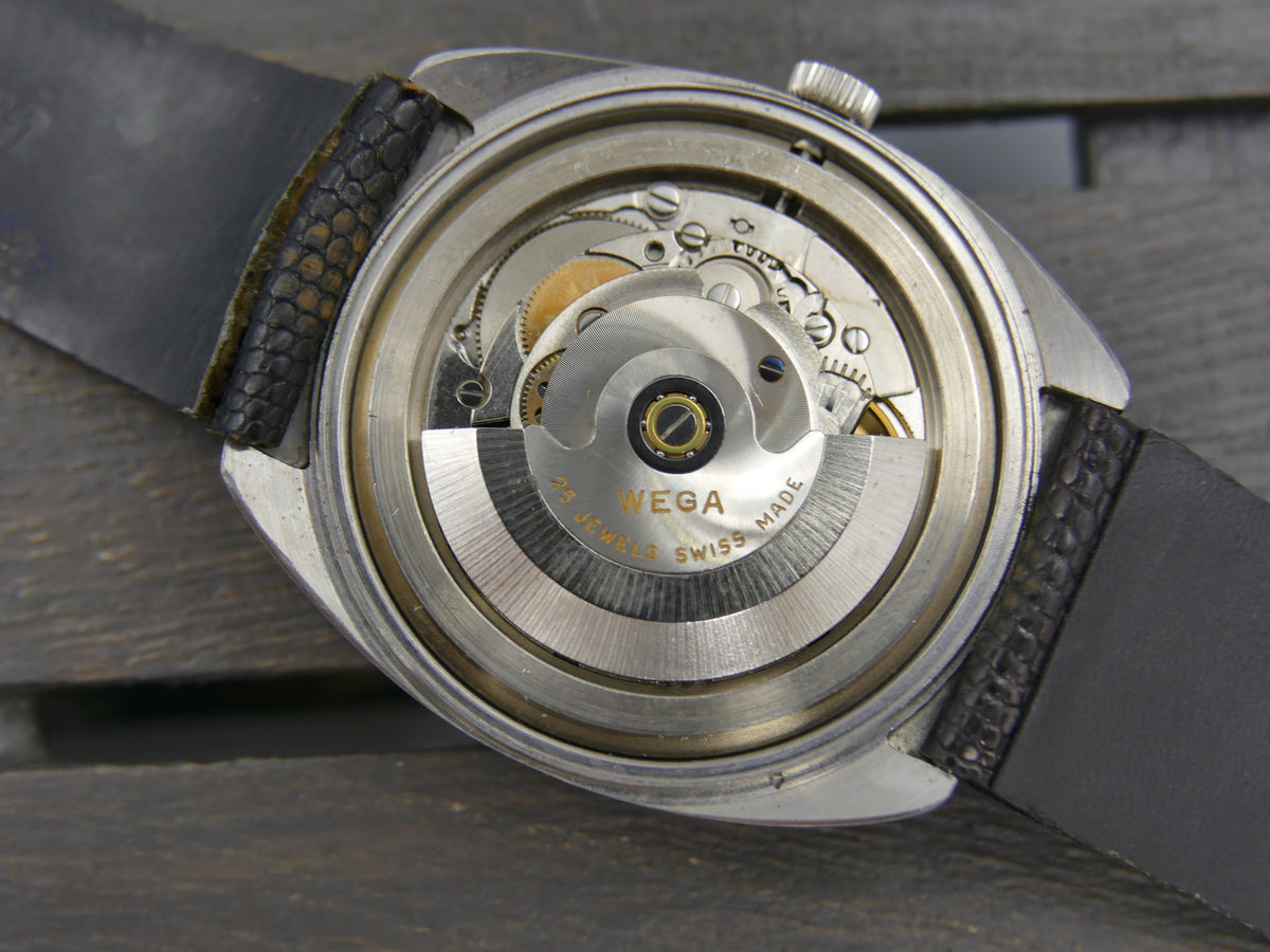 70s Vintage watch mens Candino Golden Anniversary Day-Date Automatic ETA 2638 ufo NOS