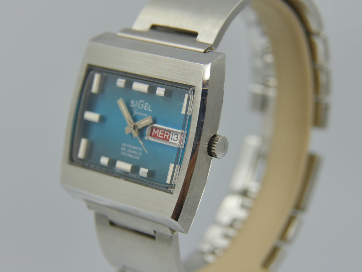 70s vintage watch mens Sigel TV geneve automatic 25 jewels blue dial swiss compressor