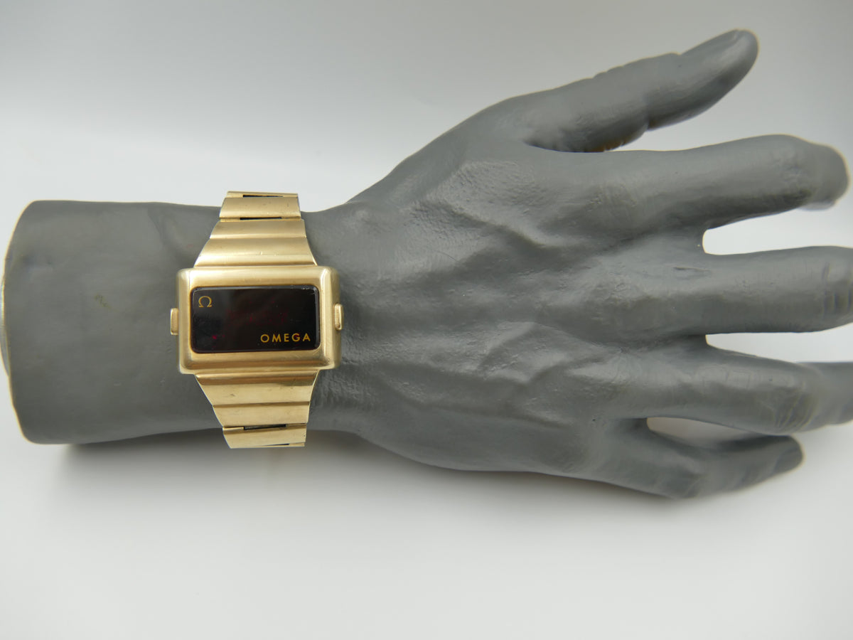 Montre vintage des années 70 Omega Time Computer TC2 pour homme Réf. 196.0039 / 396.0831 révisée