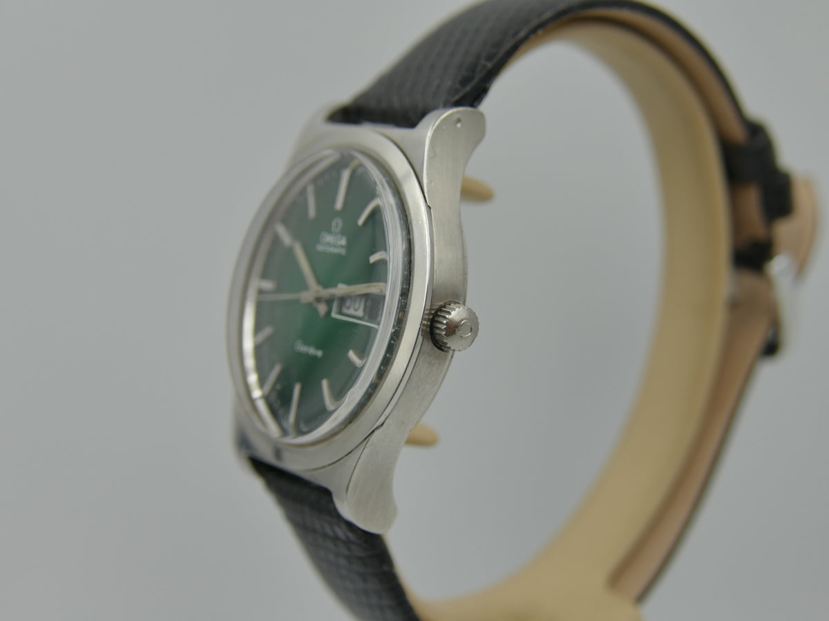 70s vintage watch mens Omega geneve ref 166.0169 automatic cal. 1022 green steel 36mm