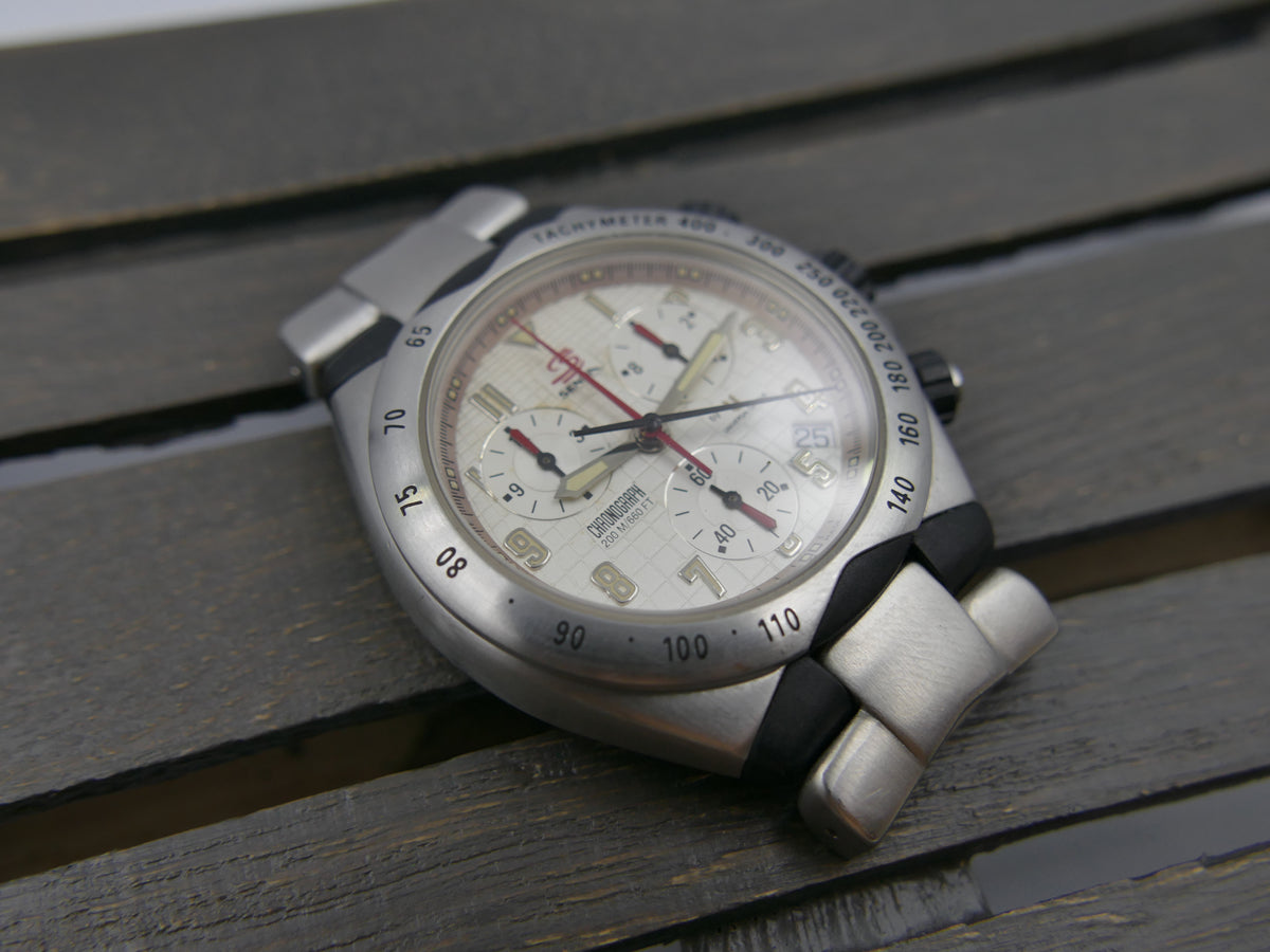 90s vintage watch mens Universal Geneve Senna 41 Chronograph Ref. 975.310 Ayrton Senna Waffle Dial