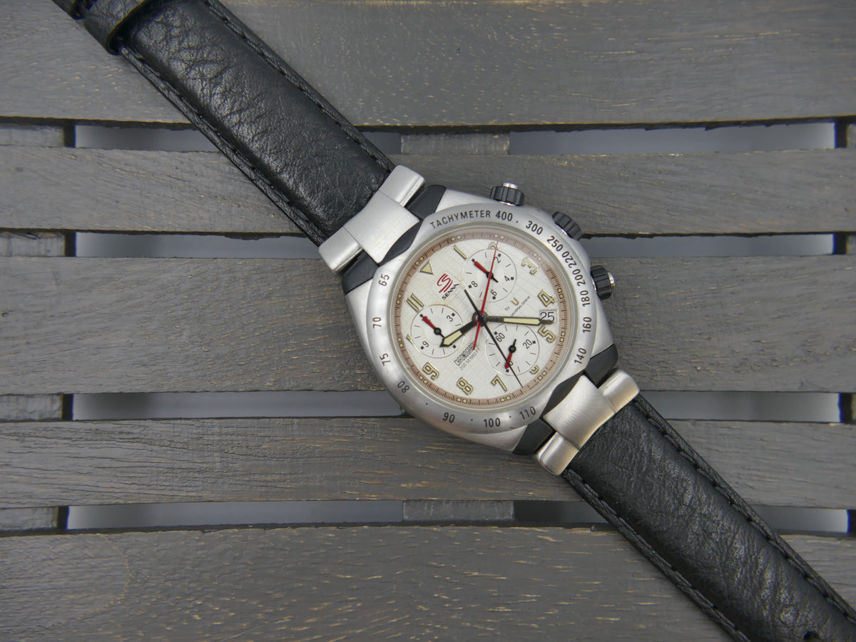 90s vintage watch mens Universal Geneve Senna 41 Chronograph Ref. 975.310 Ayrton Senna Waffle Dial