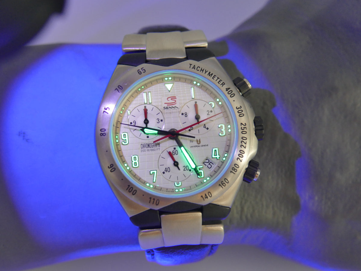 90s vintage watch mens Universal Geneve Senna 41 Chronograph Ref. 975.310 Ayrton Senna Waffle Dial